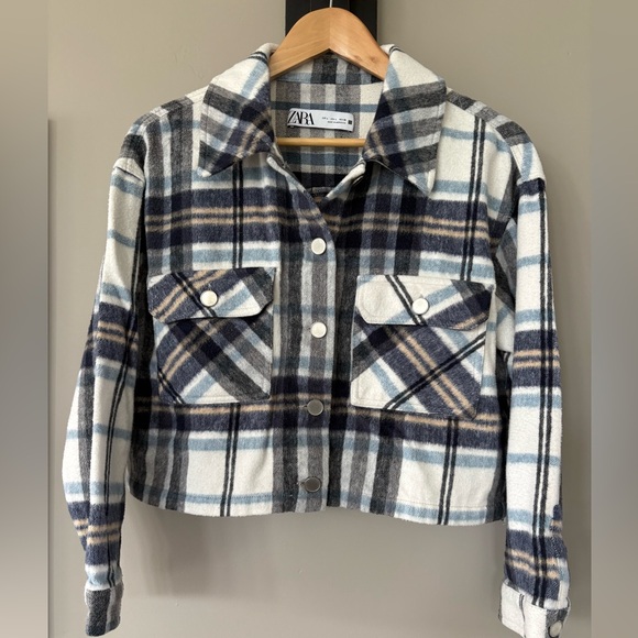 ZARA - Cropped Plaid Jacket - Size Large - Picture 3 of 6